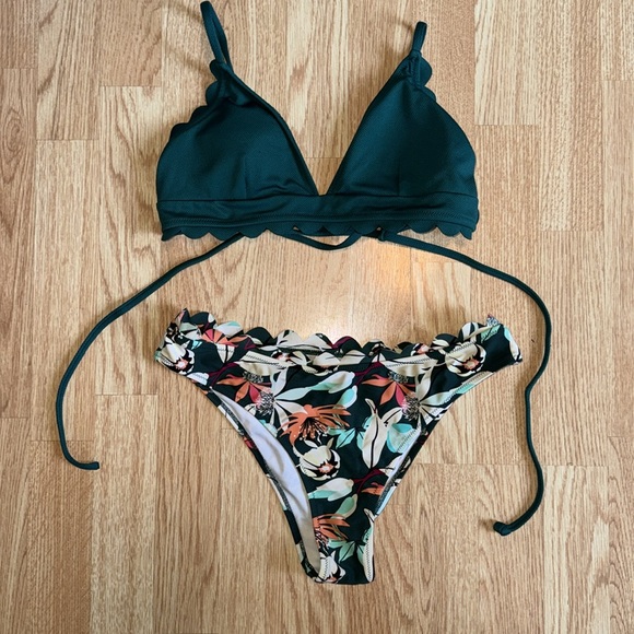 Green flower bikini - Picture 5 of 7